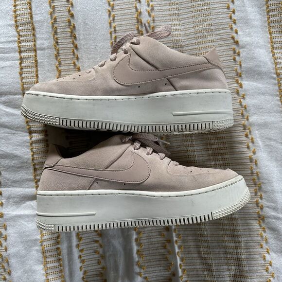 Nike Air Force 1 Women’s AF1 Sage Low Particle Beige/Phantom Platform Size 8.5 - Picture 6 of 14